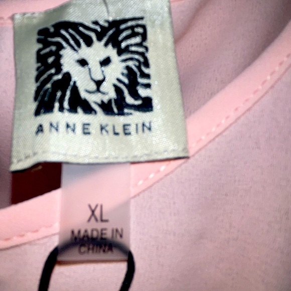 NWT Anne Klein Flutter Sleeve Blouse - Picture 4 of 4